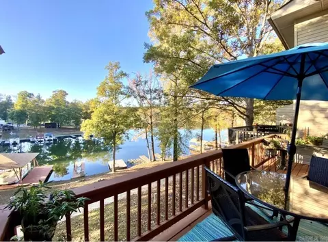 12 Calanas Ln, Hot Springs Village, AR 71909
