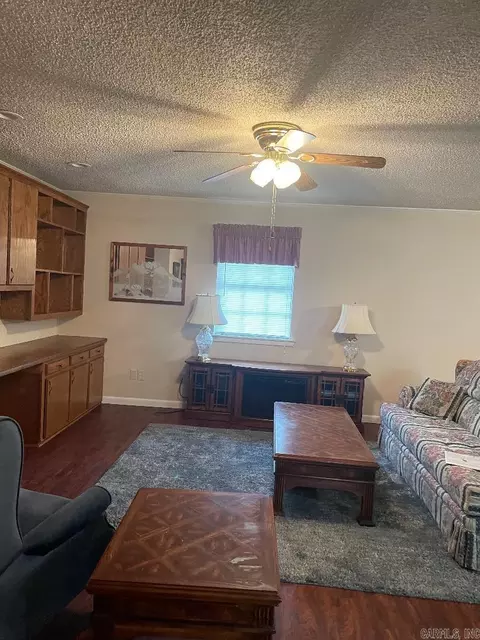 2330 Parker Ln, Ashdown, AR 71822 photo 4