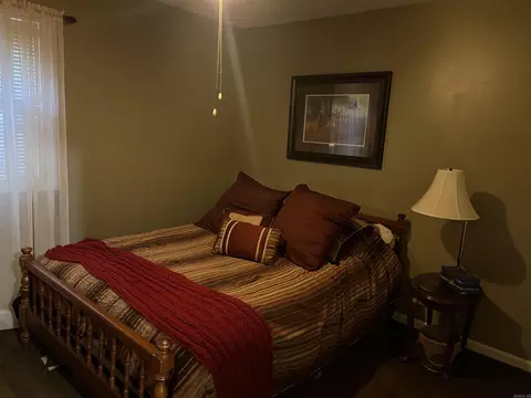 Bedroom - 8440 Victoria Dr, Pine Bluff, AR 71603 photo 2 of 2
