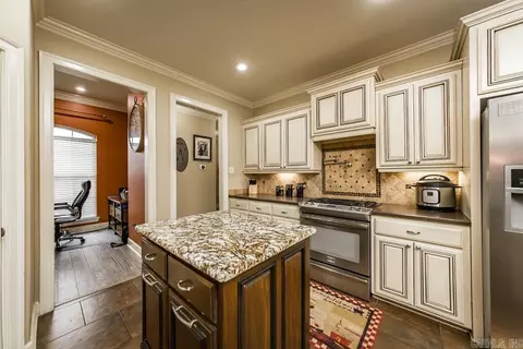 5180 Trinity Xing, Conway, AR 72034 photo 16