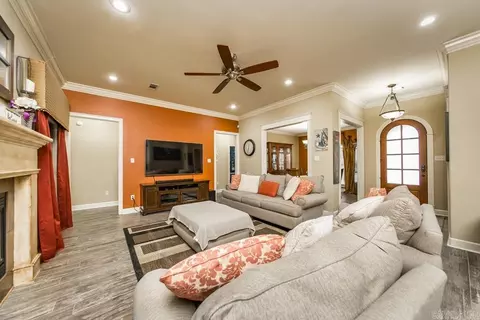 5180 Trinity Xing, Conway, AR 72034 photo 9