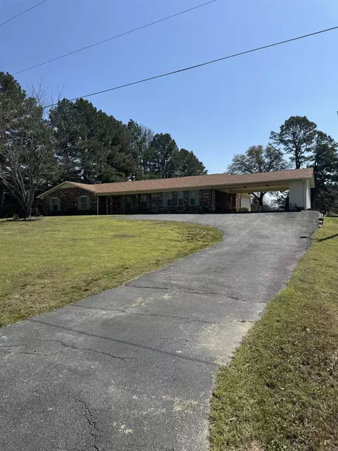 130 Kidder Ln, Hot Springs, AR 71913