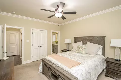 Bedroom - 4220 Malibu, Benton, AR 72019 photo 2 of 7