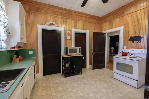 225 W Dunn Ave, Hampton, AR 71744 photo 13