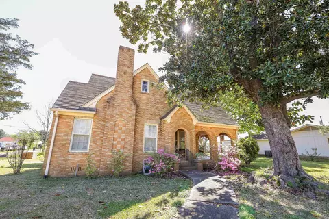 225 W Dunn Ave, Hampton, AR 71744 photo 1