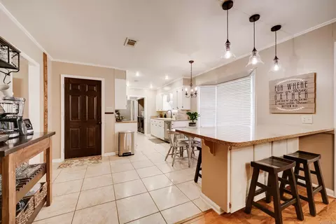 Kitchen - 6 E Post Oak Dr, Conway, AR 72034 photo 1 of 5