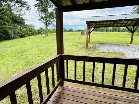 Exterior - 3084 Pleasant Grove Rd, Wideman, AR 72585 photo 5 of 25