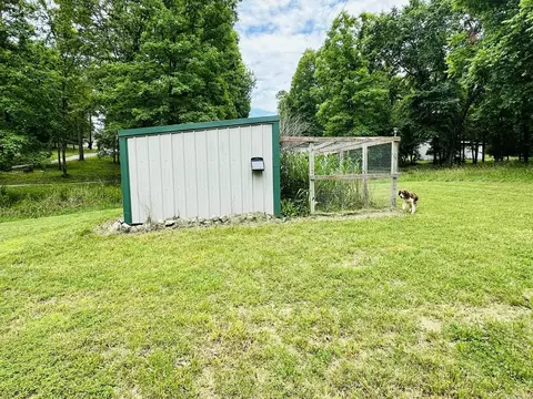 Exterior - 3084 Pleasant Grove Rd, Wideman, AR 72585 photo 10 of 25