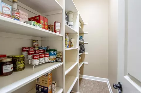 Kitchen - 4081 Hermitage Dr, Benton, AR 72019 photo 5 of 5