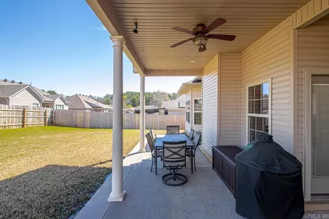 Exterior - 4081 Hermitage Dr, Benton, AR 72019 photo 4 of 6