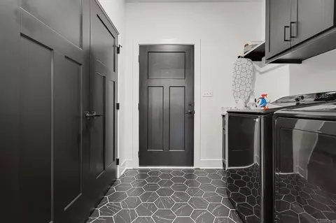 Entry Way - 6 Abbie Ln, Bryant, AR 72022 photo 2 of 2