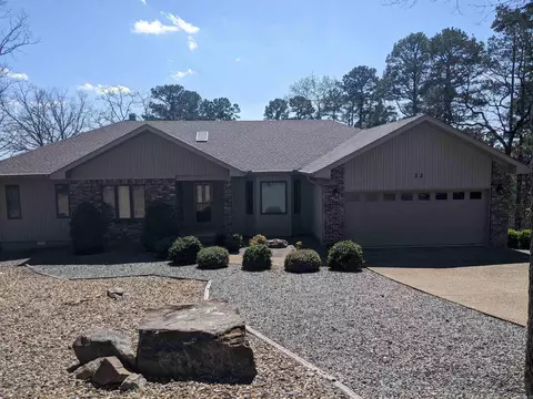 33 Derecho Way, Hot Springs Village, AR 71909
