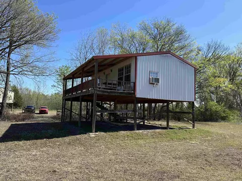 192 Taylor Bay Rd, Augusta, AR 72006