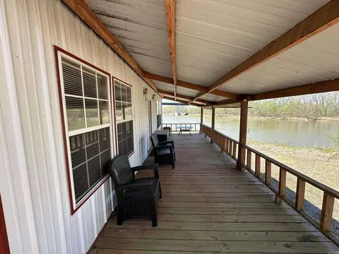 Exterior - 192 Taylor Bay Rd, Augusta, AR 72006 photo 13 of 19