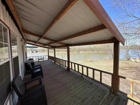 Exterior - 192 Taylor Bay Rd, Augusta, AR 72006 photo 5 of 19