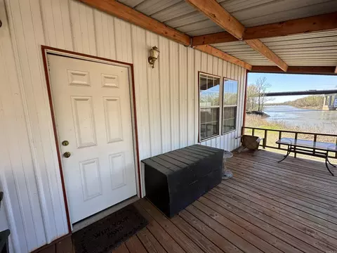 Exterior - 192 Taylor Bay Rd, Augusta, AR 72006 photo 16 of 19