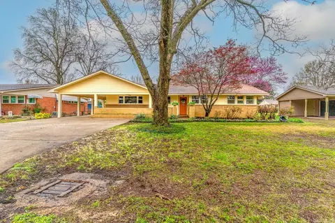 Exterior - 311 Davis St, Trumann, AR 72472 photo 2 of 17