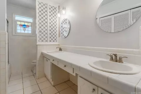 Bath - 311 Davis St, Trumann, AR 72472 photo 1 of 4