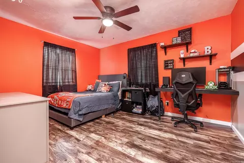 Bedroom - 1234 Grayson Cir, Malvern, AR 72104 photo 4 of 7