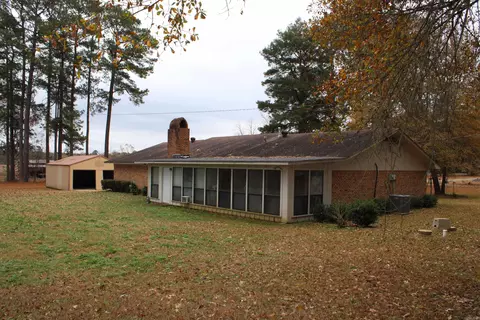 203 Airport Loop, Springhill, LA 71075 photo 3