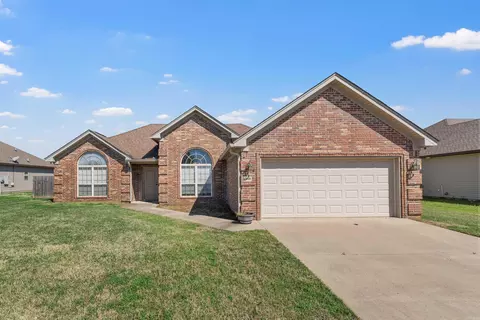 13605 Harewood Mnr, North Little Rock, AR 72117