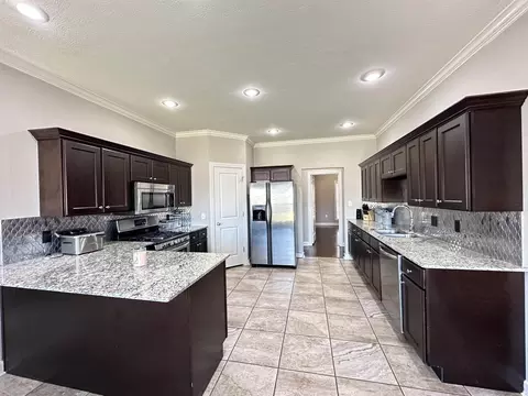 Kitchen - 1230 Andrews Dr, Conway, AR 72032 photo 3 of 6