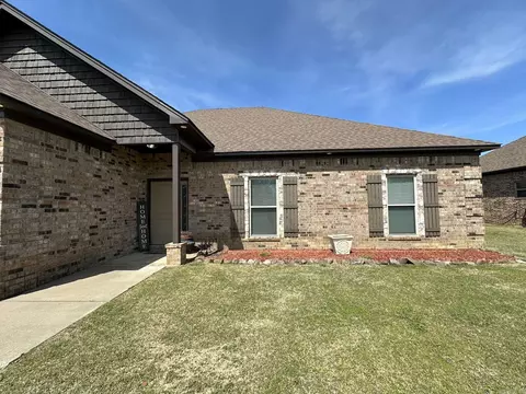 Exterior - 1230 Andrews Dr, Conway, AR 72032 photo 5 of 7