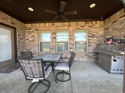 Exterior - 1230 Andrews Dr, Conway, AR 72032 photo 2 of 7