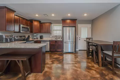 100 Stacy, Paragould, AR 72450 photo 5