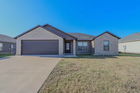 100 Stacy, Paragould, AR 72450 photo 1