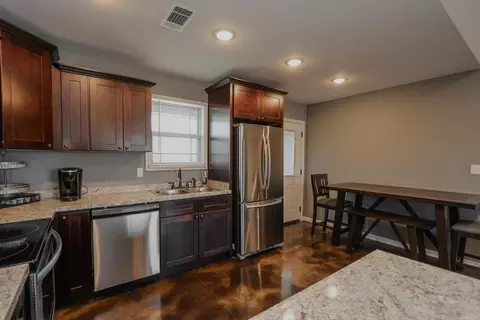 100 Stacy, Paragould, AR 72450 photo 6