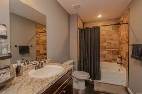 100 Stacy, Paragould, AR 72450 photo 11