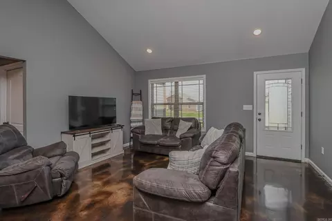100 Stacy, Paragould, AR 72450 photo 4