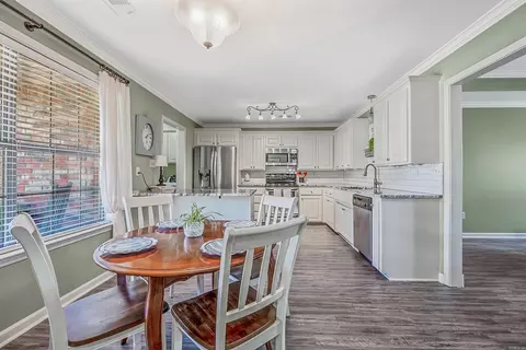 Kitchen - 409 Cheshire Dr, Benton, AR 72015 photo 1 of 5