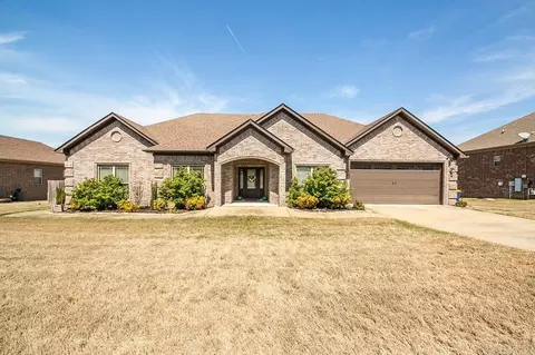 Exterior - 1597 Waterford Dr, Cabot, AR 72023 photo 1 of 10