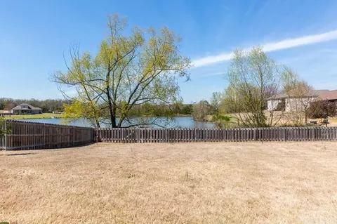 Exterior - 1597 Waterford Dr, Cabot, AR 72023 photo 9 of 10