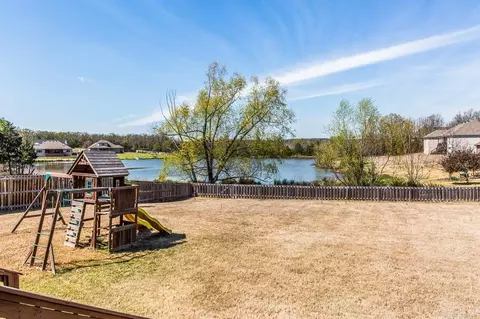Exterior - 1597 Waterford Dr, Cabot, AR 72023 photo 3 of 10