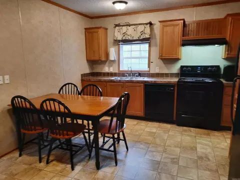 415 E Webb, Mountain View, AR 72560 photo 22