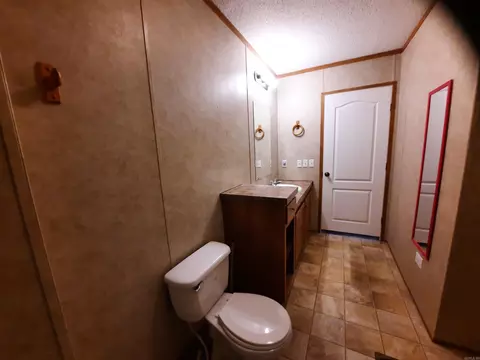 415 E Webb, Mountain View, AR 72560 photo 40