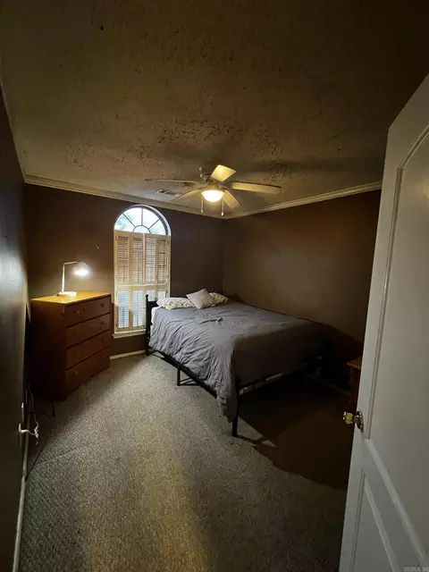 Bedroom - 2906 Forest Dr, Bryant, AR 72022 photo 4 of 5