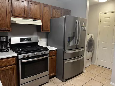 Kitchen - 2906 Forest Dr, Bryant, AR 72022 photo 1 of 2