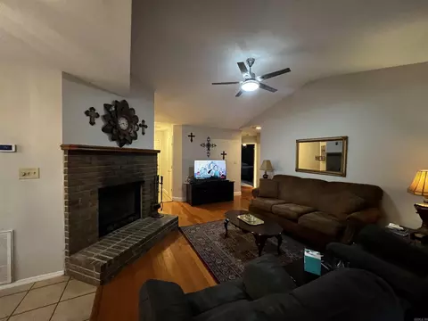 Living - 2906 Forest Dr, Bryant, AR 72022 photo 1 of 5