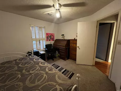 Bedroom - 2906 Forest Dr, Bryant, AR 72022 photo 3 of 5