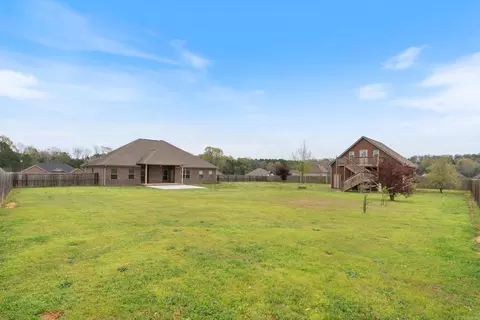 Exterior - 24 Colt Loop, Greenbrier, AR 72058 photo 5 of 14