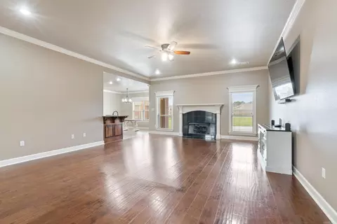 Living - 24 Colt Loop, Greenbrier, AR 72058 photo 1 of 5