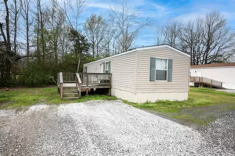 Exterior - 617 S 2nd St, Cabot, AR 72023 photo 16 of 22