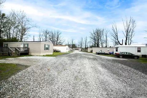 Exterior - 617 S 2nd St, Cabot, AR 72023 photo 4 of 22