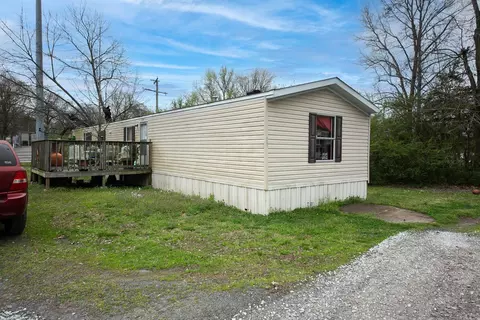 Exterior - 617 S 2nd St, Cabot, AR 72023 photo 15 of 22