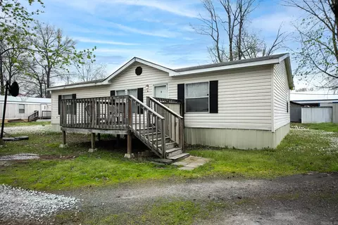 Exterior - 617 S 2nd St, Cabot, AR 72023 photo 13 of 22