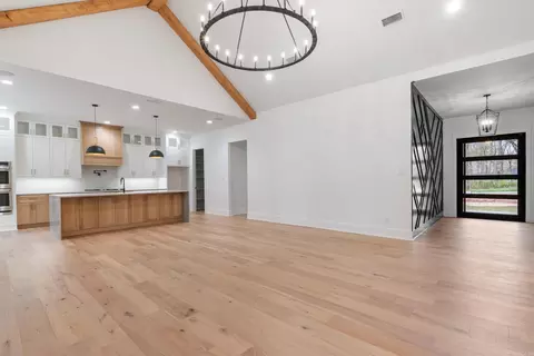 Kitchen - 7016 Hannah Ln, Benton, AR 72019 photo 1 of 11